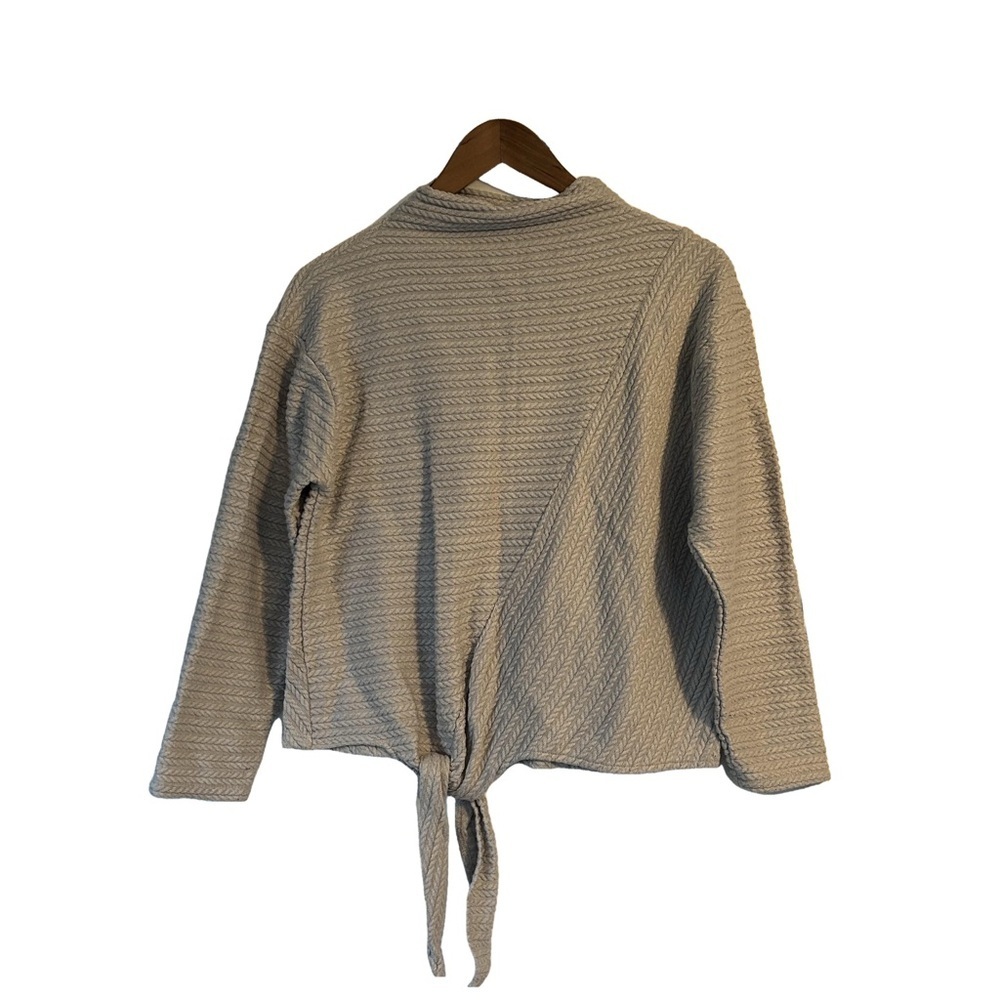 Textured Cream/Beige Sweater with Front Tie size L